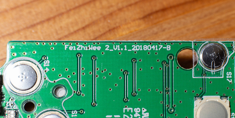 PCB板上丝印字母的含义