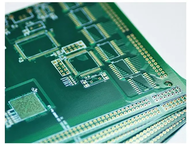 PCB表面处理工艺化学沉银有什么特点